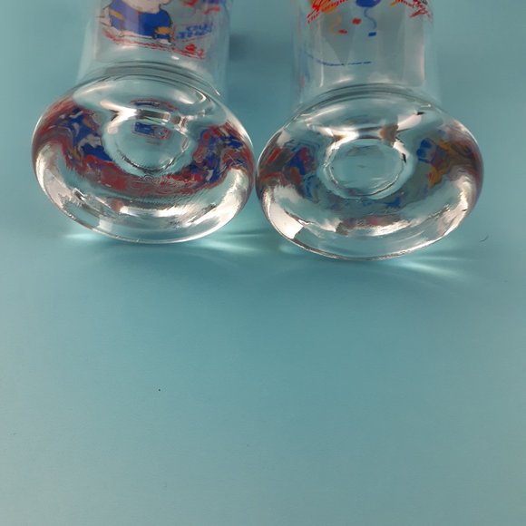 Pair of Vintage Spuds MacKenzie Bud Light Pilsner Glasses - LIKE NEW! - Picture 6 of 8